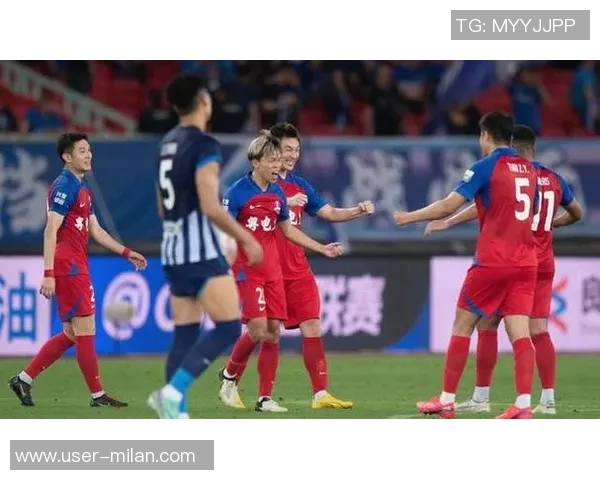 武汉三镇宣布外援帕拉西奥斯与达兰合同到期正式离队消息